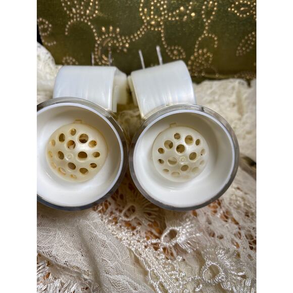 Bath & Body Works Wallflowers 2 White Barn Gold Leaf Cutout Fragrance Diffusers - Picture 7 of 8